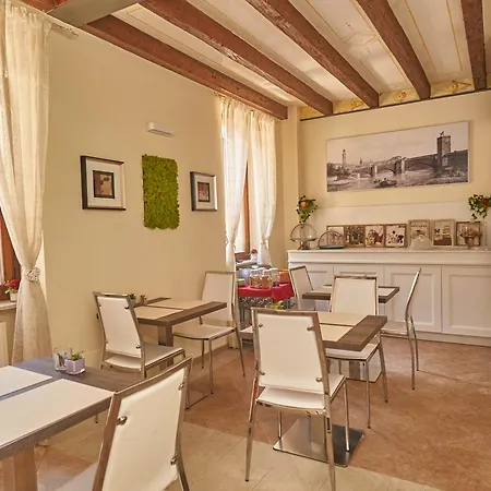 Le Di Giulietta Bed & Breakfast 4*