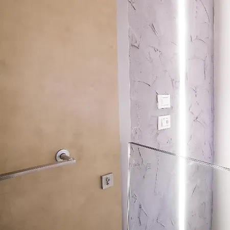 لو سويت دي جوليتا فندق مبيت وإفطار فيرونا
